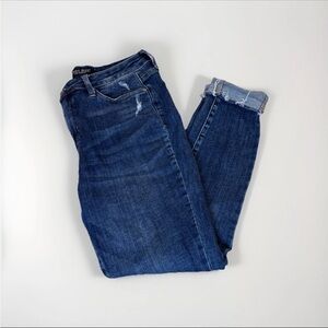 Judy Blue High Rise Stretch Distressed Raw Hem Jeans Size 13/31